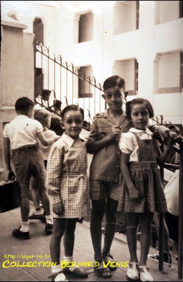 Devant Dordor - rentrée 1er octobre 1951