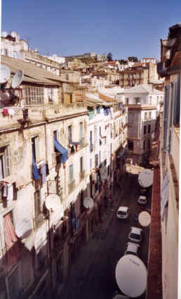 La rue Dupuch , le 11 août 2003