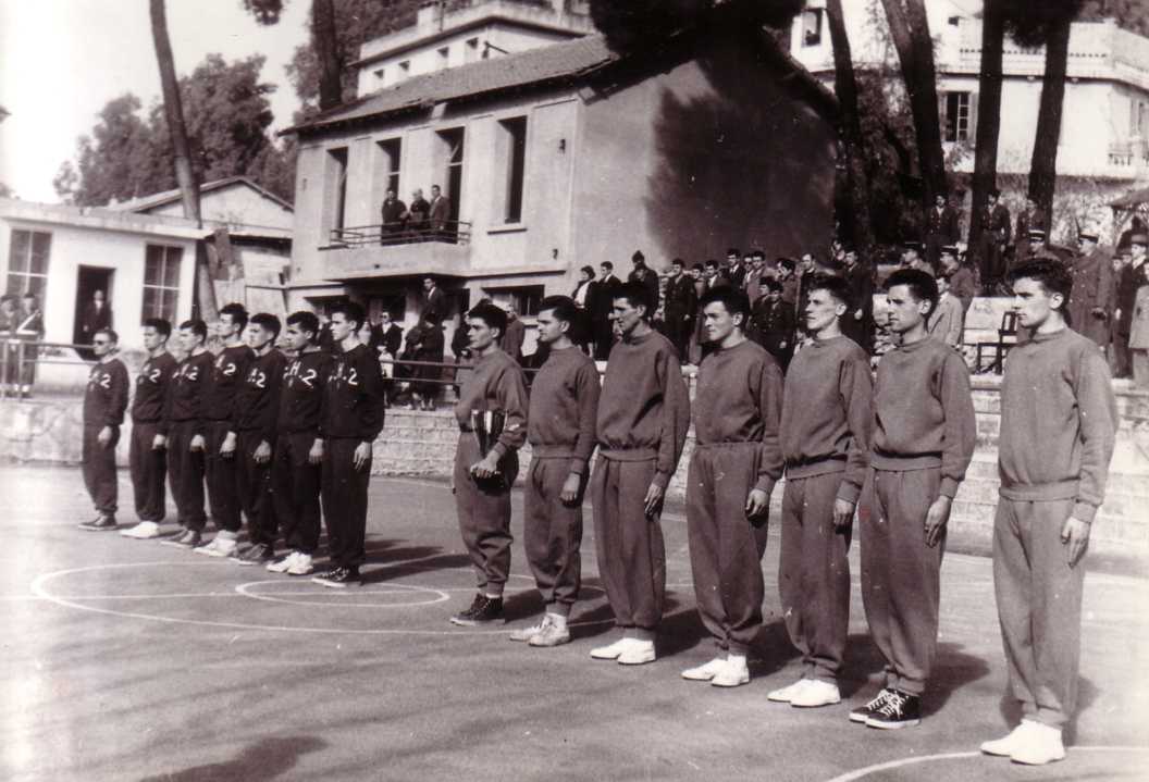REMISE DE LA COUPE AUX VAINQUEURS DE LA FINALE